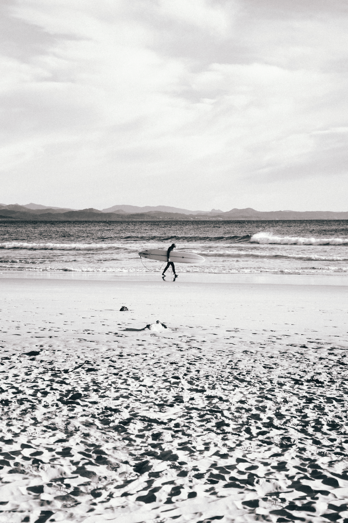 Byron Surfer Print